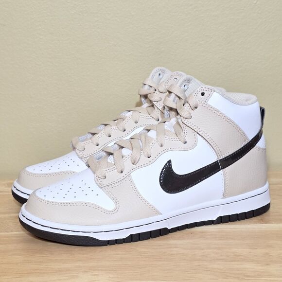 Nike Dunk High Sneakers FD9874-100 Sanddrift Brown White Women\'s Size 8